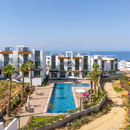 Modern Seaside With Walking Distance To The Kalogrea