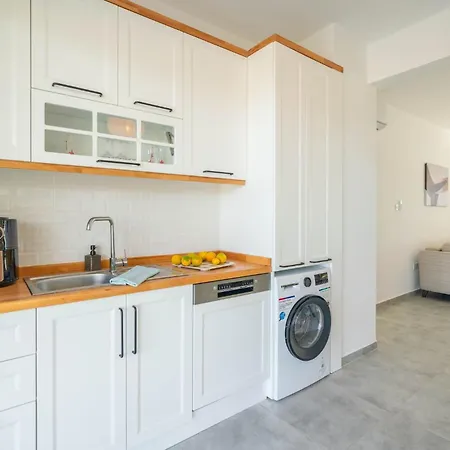 Διαμέρισμα Modern Seaside With Walking Distance To The